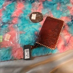 American darling leather cross body brand new